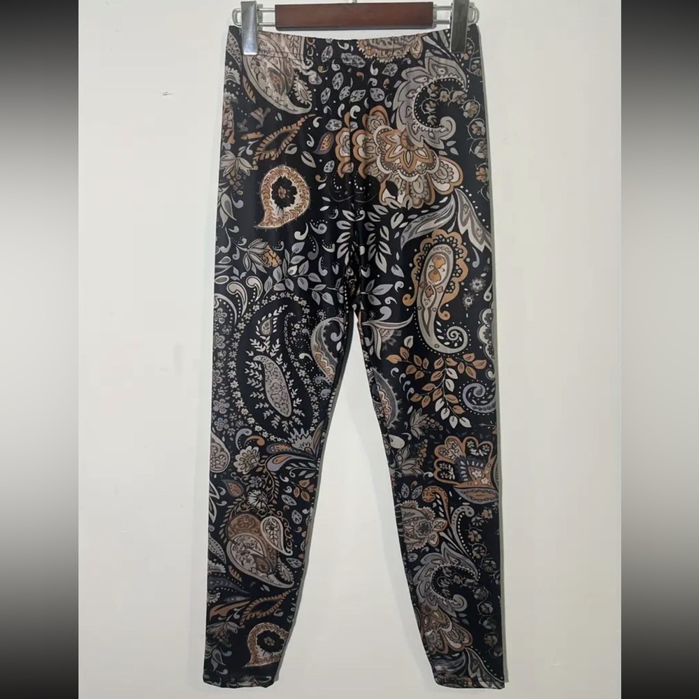 Boho Paisley Print Skinny Leggings - Picture 6 of 9